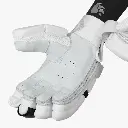 krunch-7-0-mens-batting-gloves-1_1.webp