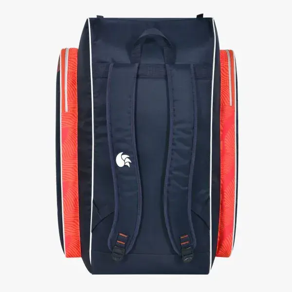 dsc_cricket-krunch_academy_duffle-kit_bag-2.webp