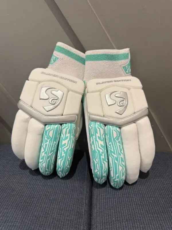 Sg-player-edition-batting-gloves-4-600x800.webp