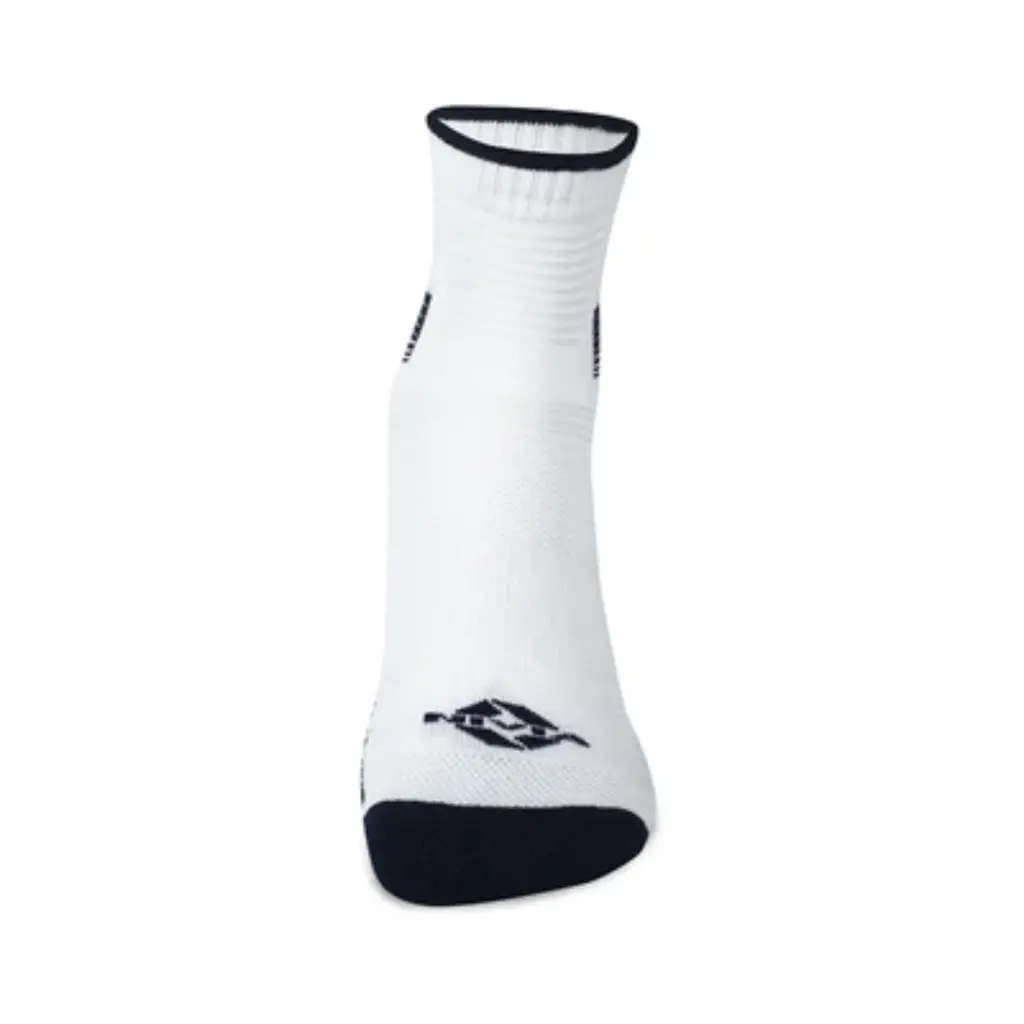 nivia-badminton-court-bamboo-performance-socks (1).webp