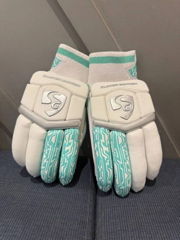 SG B/Gloves Player Edition