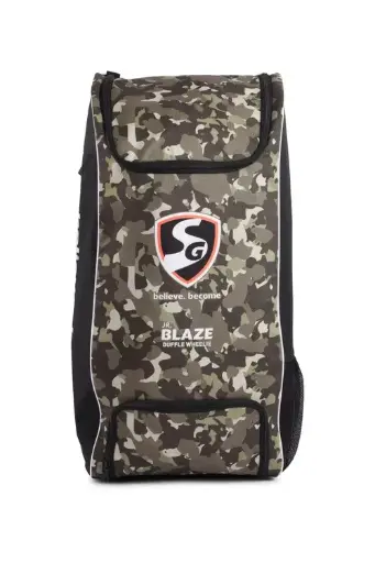 SG Kitbag Blaze Junior Duffle Wheelie